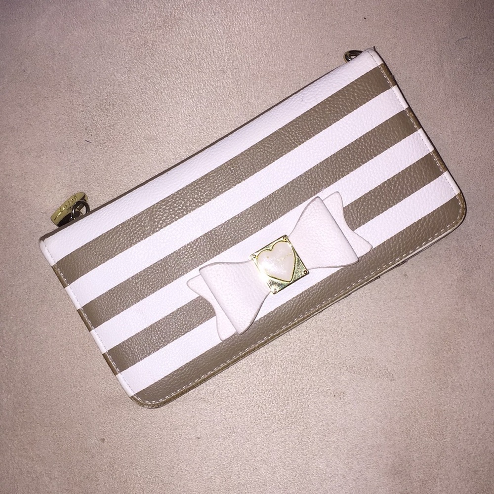 Betsy Johnson Wallet